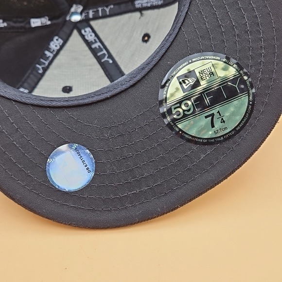 Atlanta Braves Hat Cap New Era Fitted Size 7 1/4 Chief Noc-A-Homa Cooperstown - Picture 8 of 9